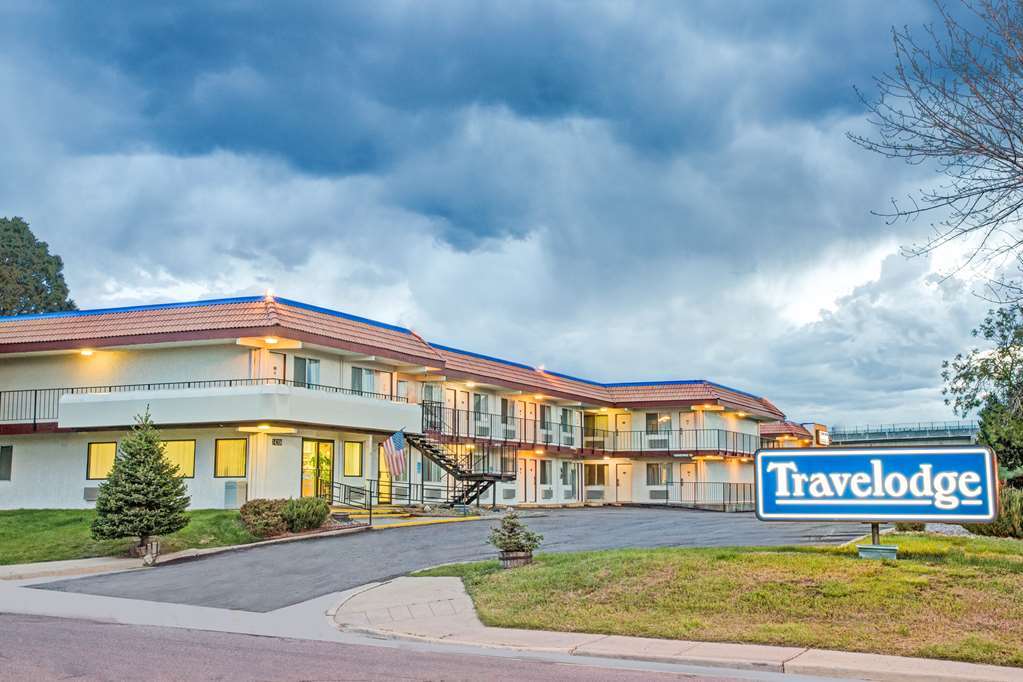 Knights Inn Aurora Eksteriør bilde